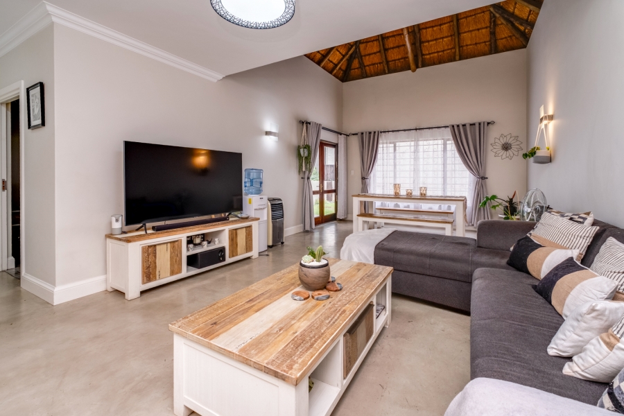 2 Bedroom Property for Sale in Bryanston Gauteng