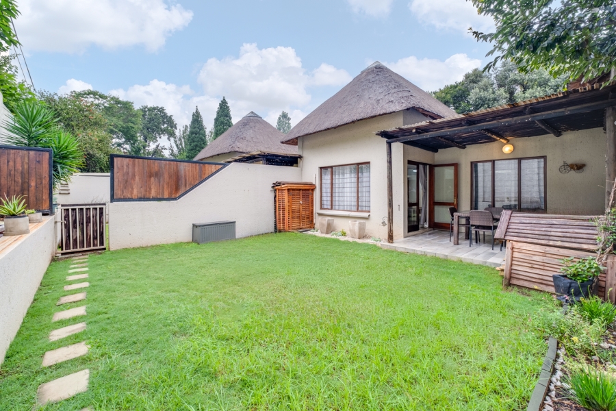 2 Bedroom Property for Sale in Bryanston Gauteng