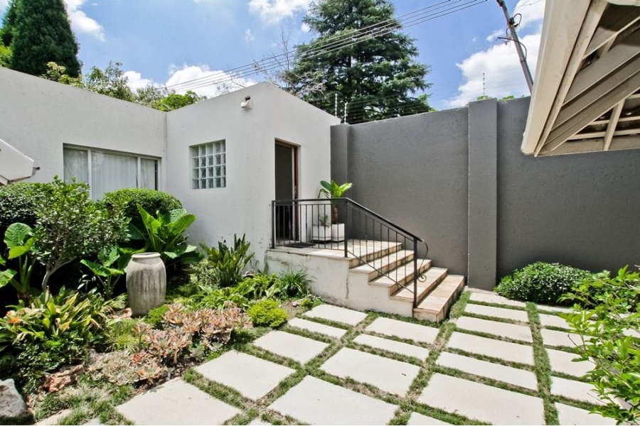 Commercial Property for Sale in Rosebank Gauteng