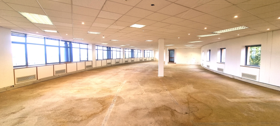 To Let commercial Property for Rent in Woodmead Gauteng