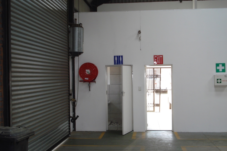 To Let commercial Property for Rent in Dunswart Gauteng