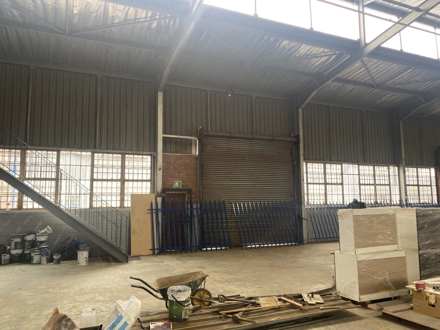 Commercial Property for Sale in Clayville Gauteng