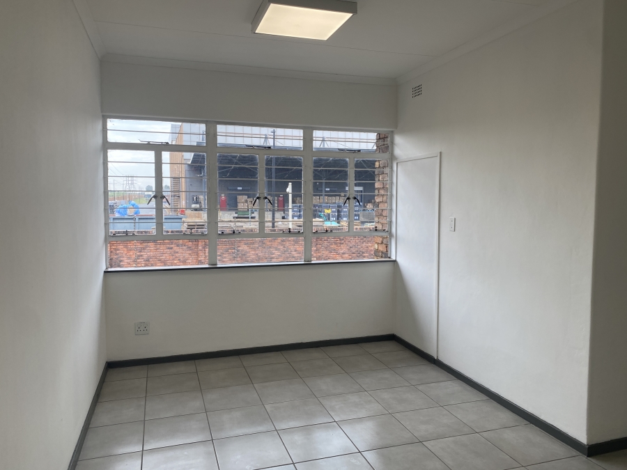 Commercial Property for Sale in Clayville Gauteng