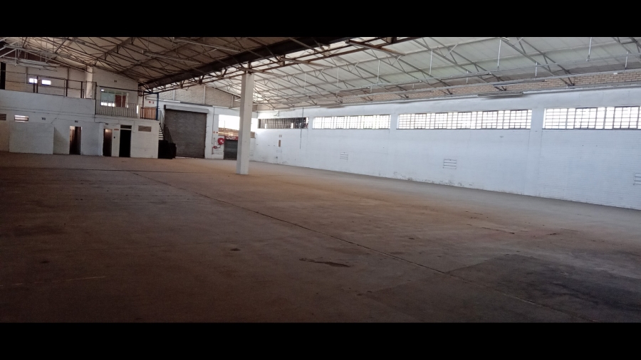 To Let commercial Property for Rent in Benrose Gauteng