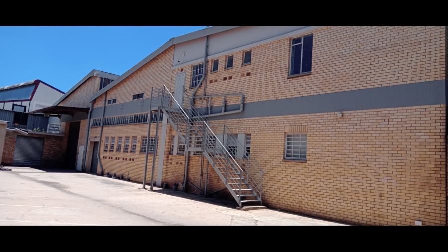 To Let commercial Property for Rent in Benrose Gauteng