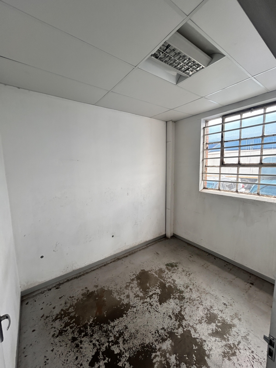 0 Bedroom Property for Sale in Anderbolt Gauteng