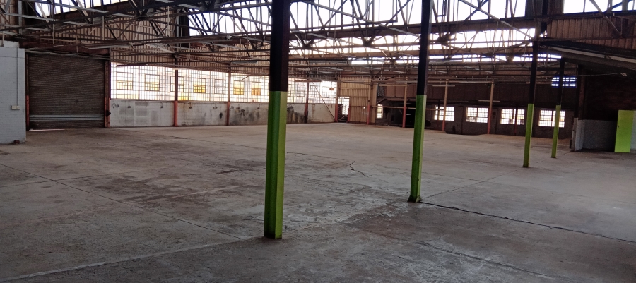 To Let commercial Property for Rent in Benrose Gauteng