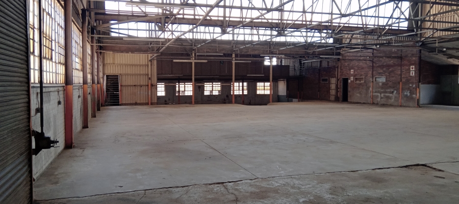 To Let commercial Property for Rent in Benrose Gauteng