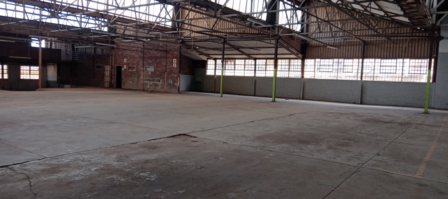 To Let commercial Property for Rent in Benrose Gauteng