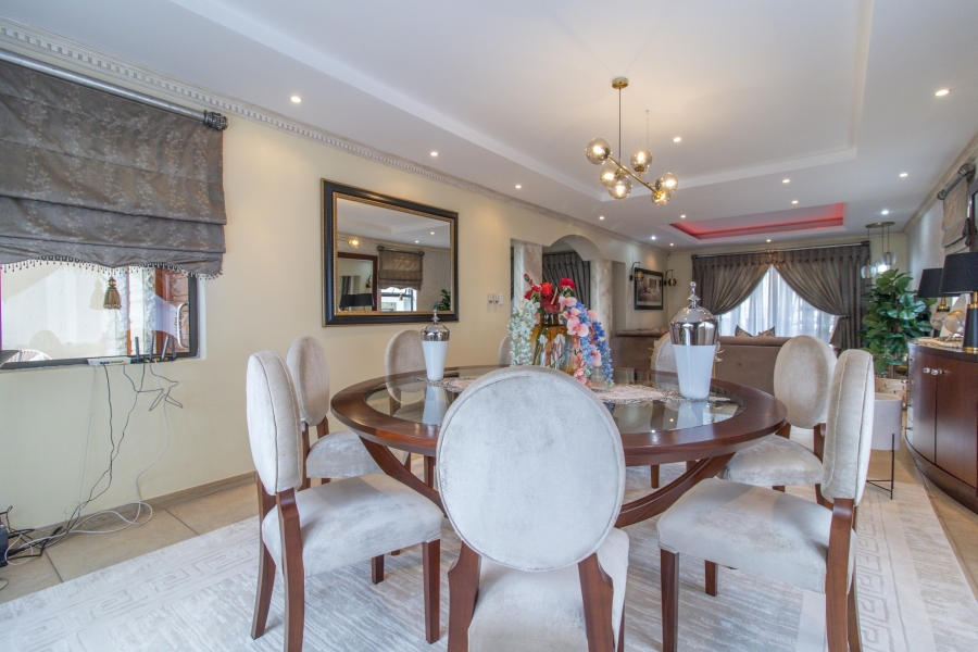 4 Bedroom Property for Sale in Aspen Hills Gauteng