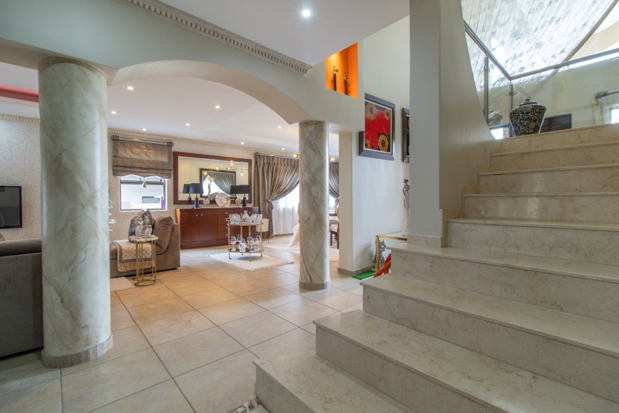 4 Bedroom Property for Sale in Aspen Hills Gauteng