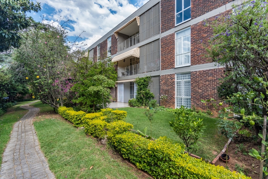 3 Bedroom Property for Sale in Sunset Acres Gauteng