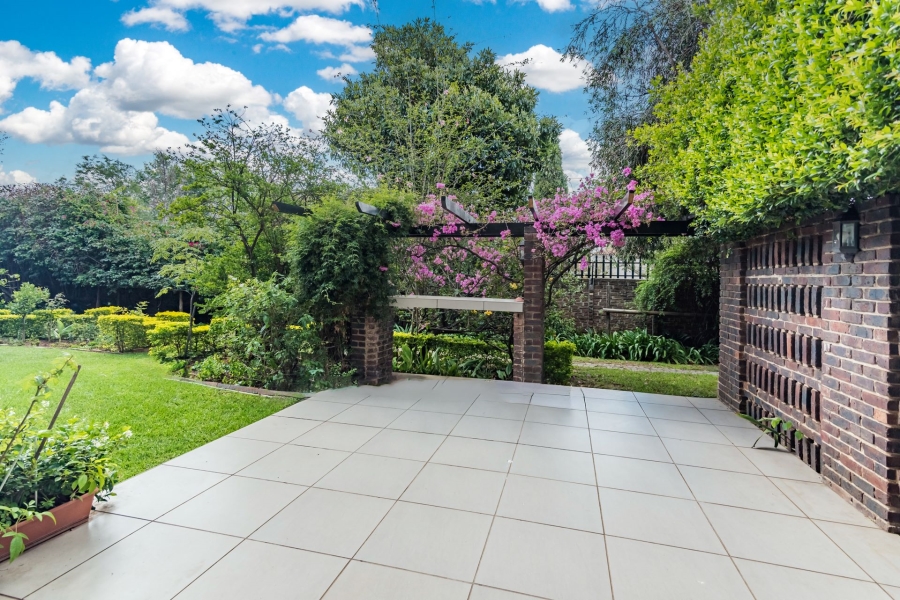 3 Bedroom Property for Sale in Sunset Acres Gauteng