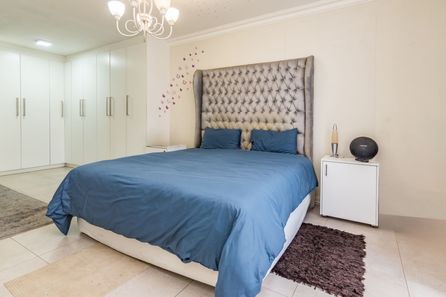 3 Bedroom Property for Sale in Sunset Acres Gauteng