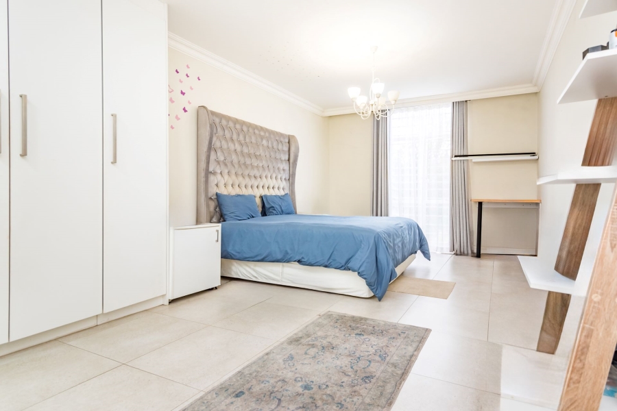 3 Bedroom Property for Sale in Sunset Acres Gauteng