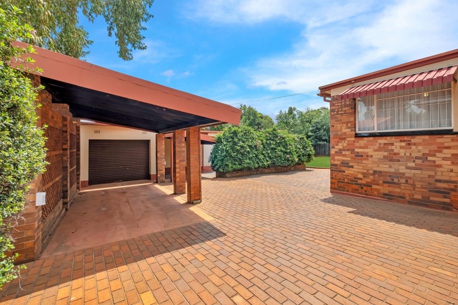 3 Bedroom Property for Sale in Emmarentia Gauteng