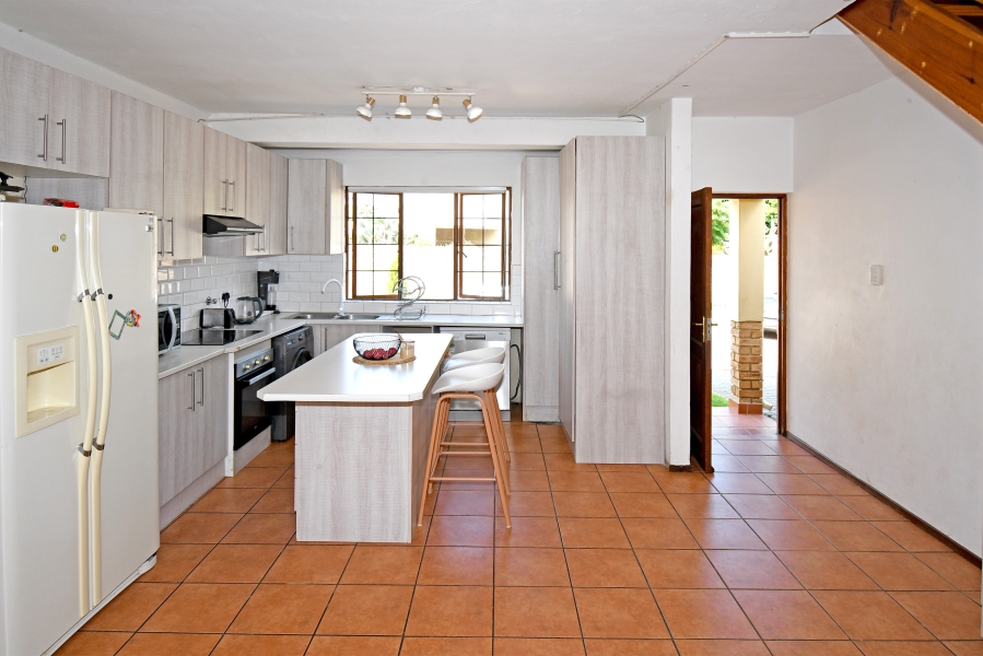 3 Bedroom Property for Sale in Carlswald Gauteng