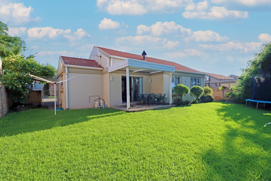 3 Bedroom Property for Sale in Barbeque Downs Gauteng