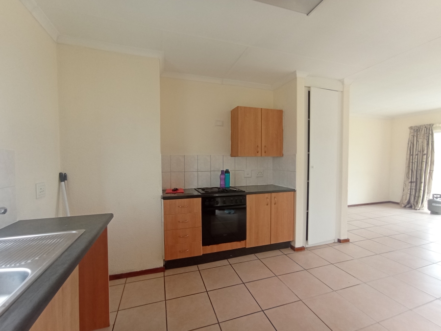 2 Bedroom Property for Sale in Ruimsig Gauteng