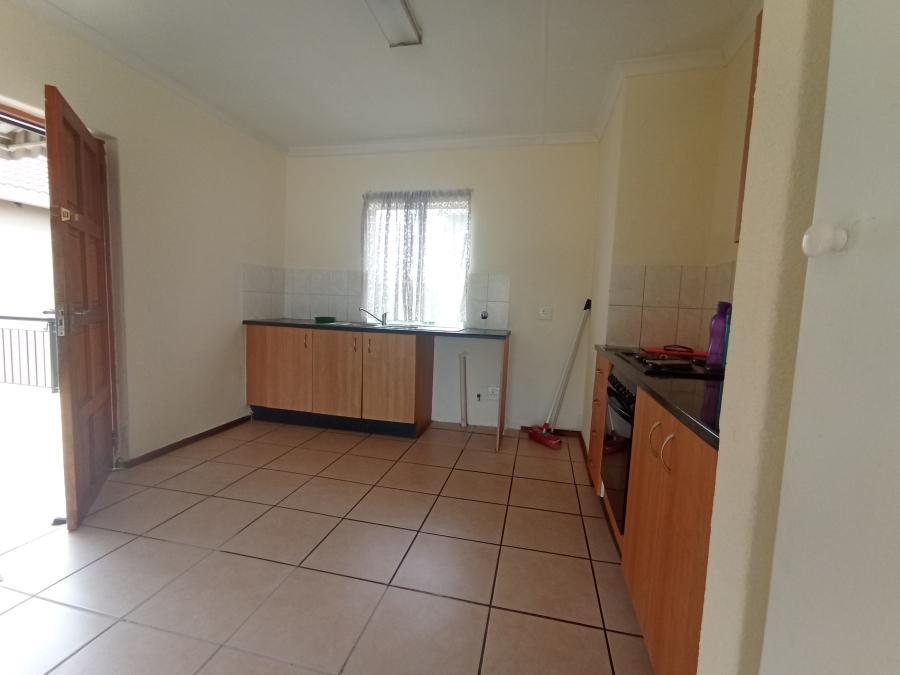 2 Bedroom Property for Sale in Ruimsig Gauteng