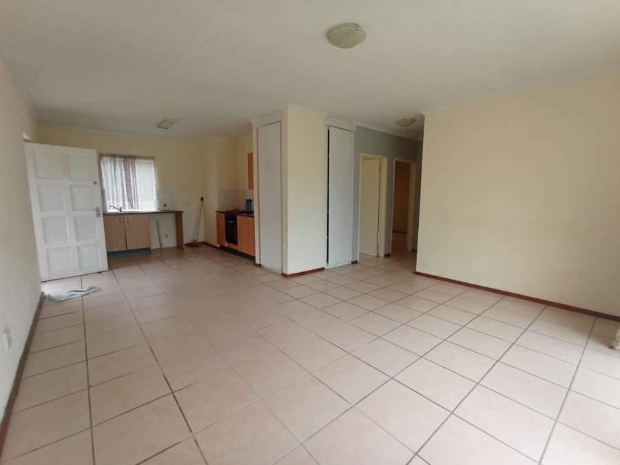 2 Bedroom Property for Sale in Ruimsig Gauteng