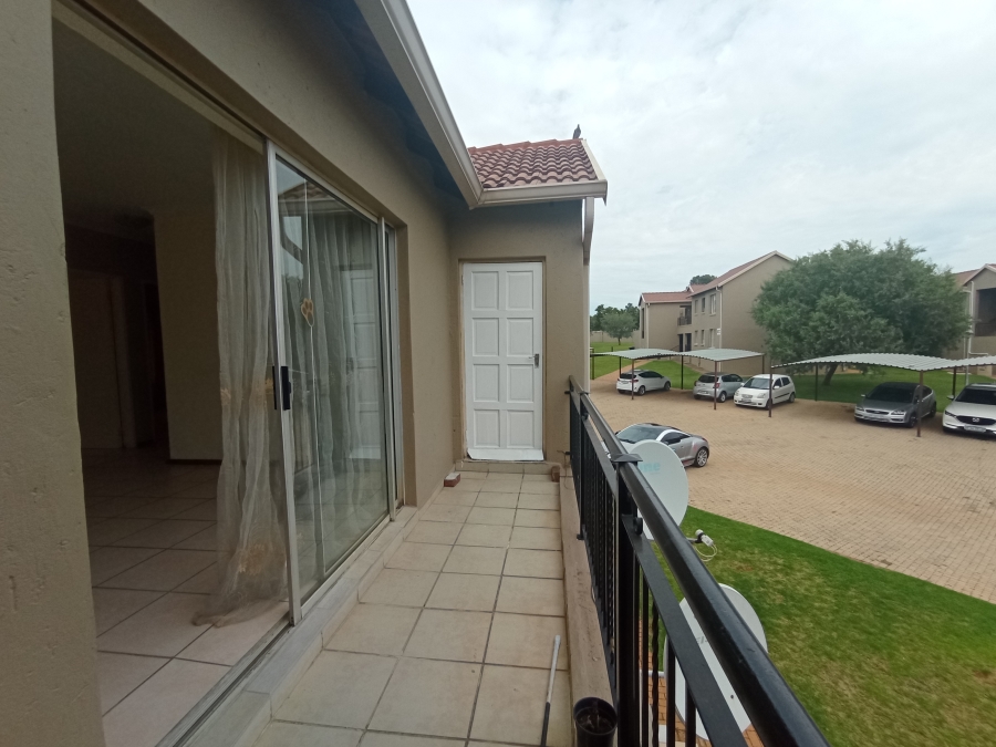 2 Bedroom Property for Sale in Ruimsig Gauteng