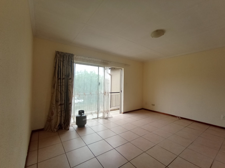 2 Bedroom Property for Sale in Ruimsig Gauteng