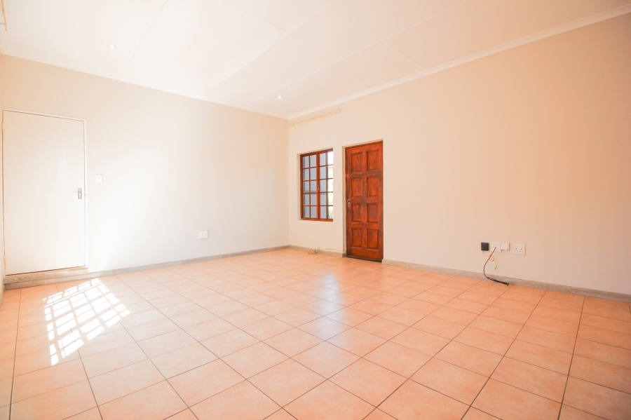 3 Bedroom Property for Sale in Broadacres Gauteng