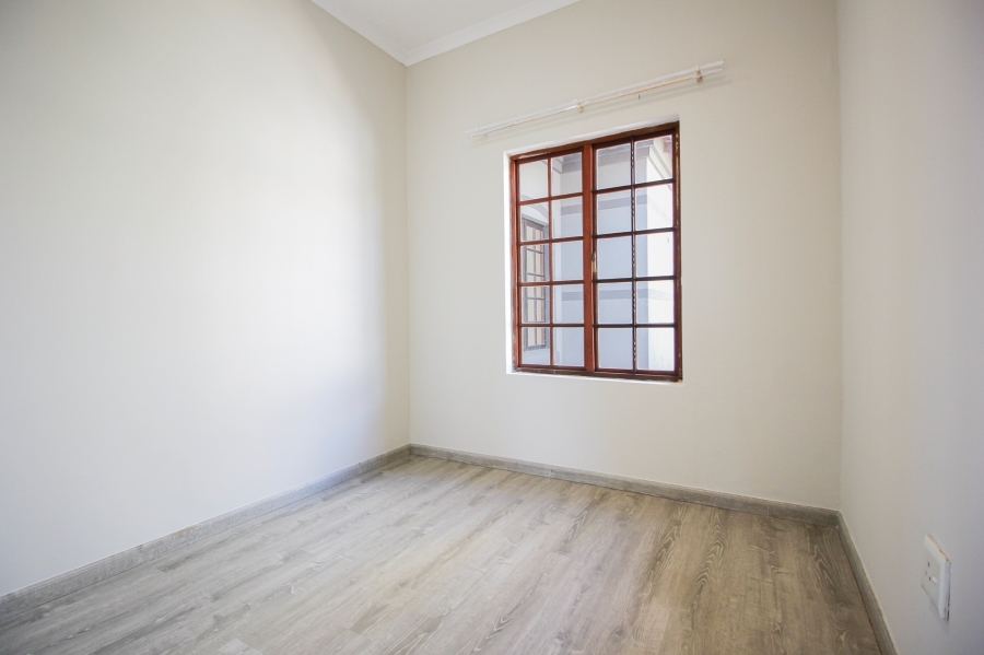 3 Bedroom Property for Sale in Broadacres Gauteng