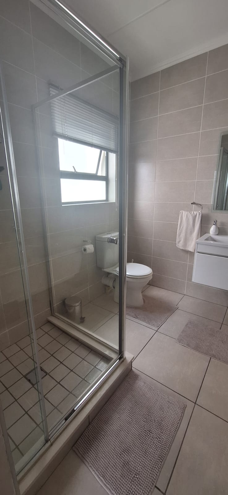 To Let 1 Bedroom Property for Rent in Greenstone Hill Gauteng