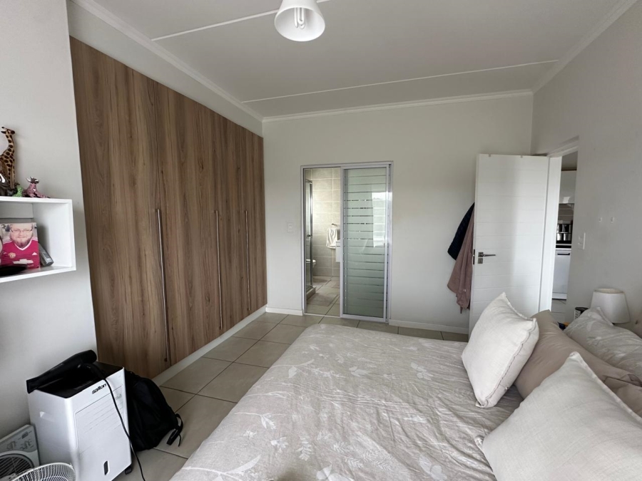 To Let 1 Bedroom Property for Rent in Greenstone Hill Gauteng