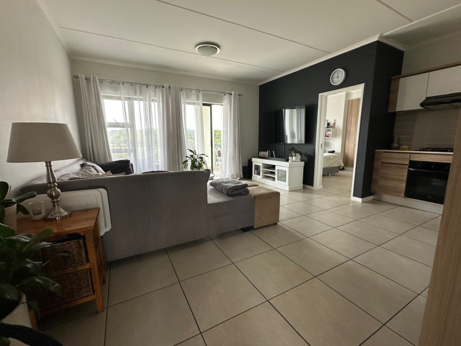 To Let 1 Bedroom Property for Rent in Greenstone Hill Gauteng