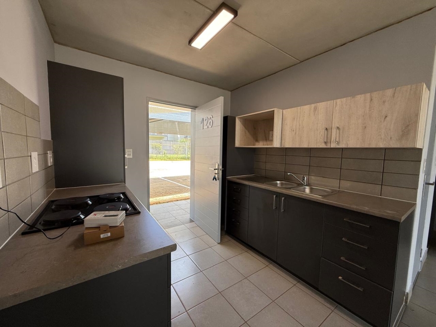 To Let 2 Bedroom Property for Rent in Annlin Gauteng