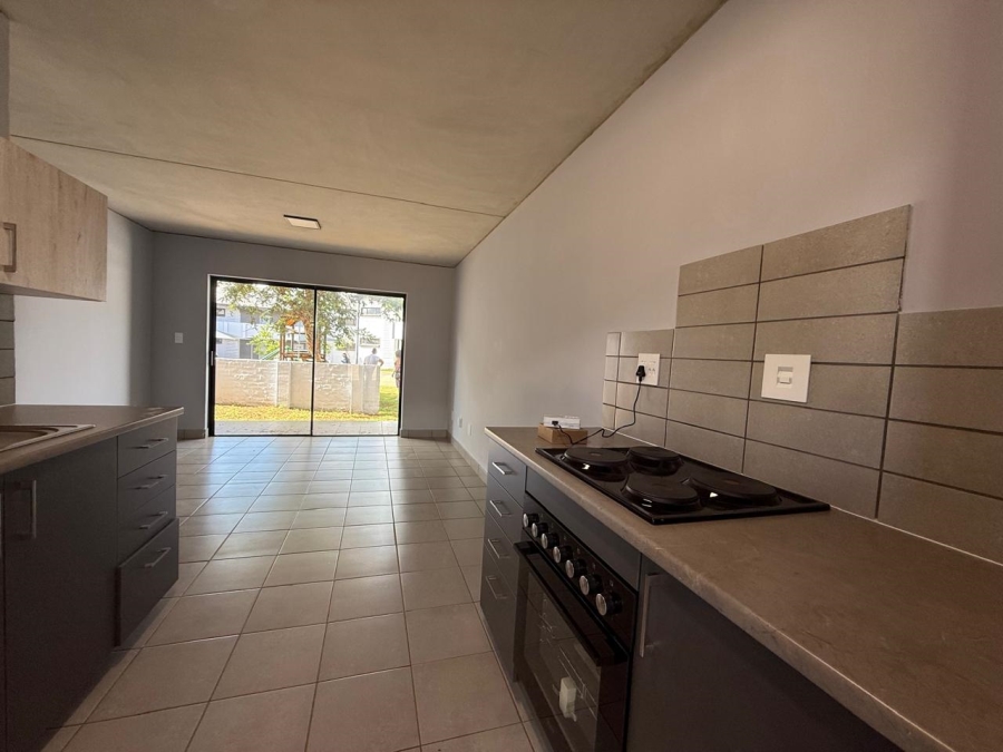 To Let 2 Bedroom Property for Rent in Annlin Gauteng