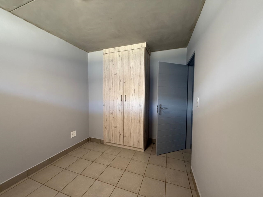 To Let 2 Bedroom Property for Rent in Annlin Gauteng