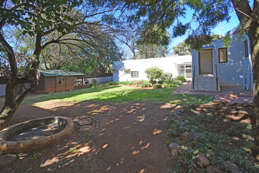 To Let 3 Bedroom Property for Rent in Greenside Gauteng