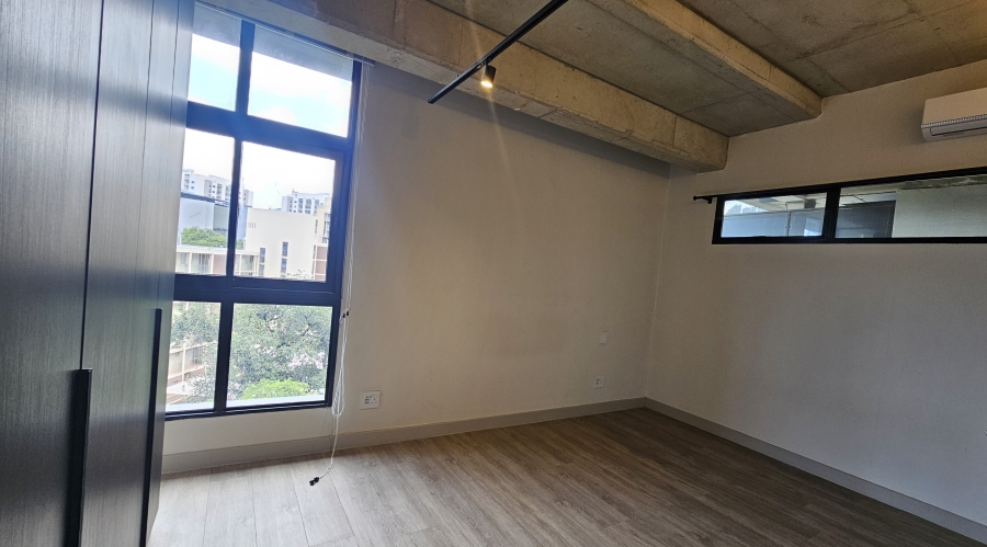 1 Bedroom Property for Sale in Sandown Gauteng