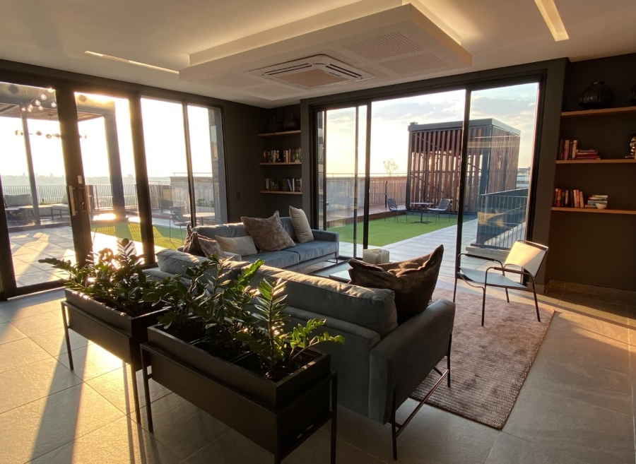 1 Bedroom Property for Sale in Sandown Gauteng