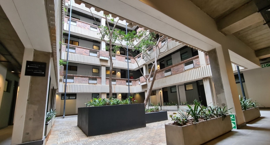 1 Bedroom Property for Sale in Sandown Gauteng
