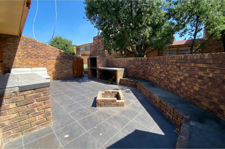 3 Bedroom Property for Sale in Vanderbijlpark CE Gauteng