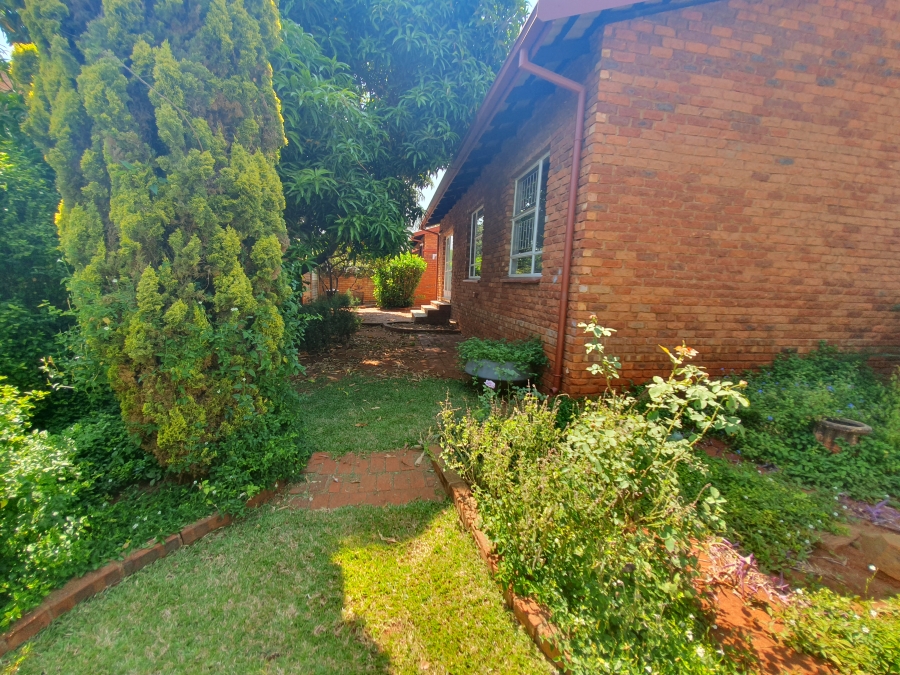 To Let 3 Bedroom Property for Rent in Wonderboom Gauteng