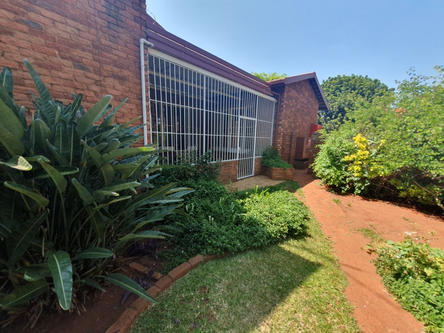 To Let 3 Bedroom Property for Rent in Wonderboom Gauteng