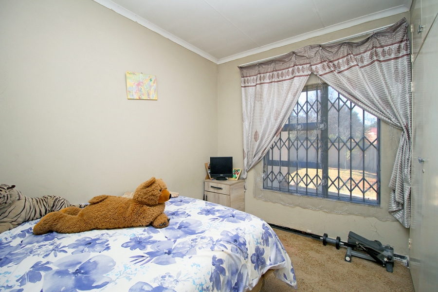 To Let 4 Bedroom Property for Rent in Mindalore Gauteng