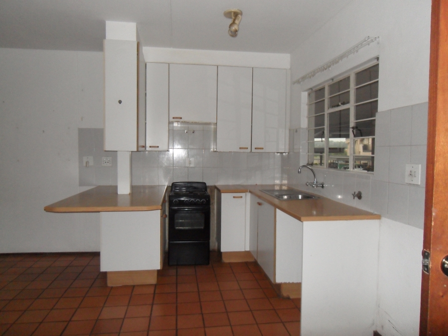 To Let 1 Bedroom Property for Rent in Rembrandt Park Gauteng