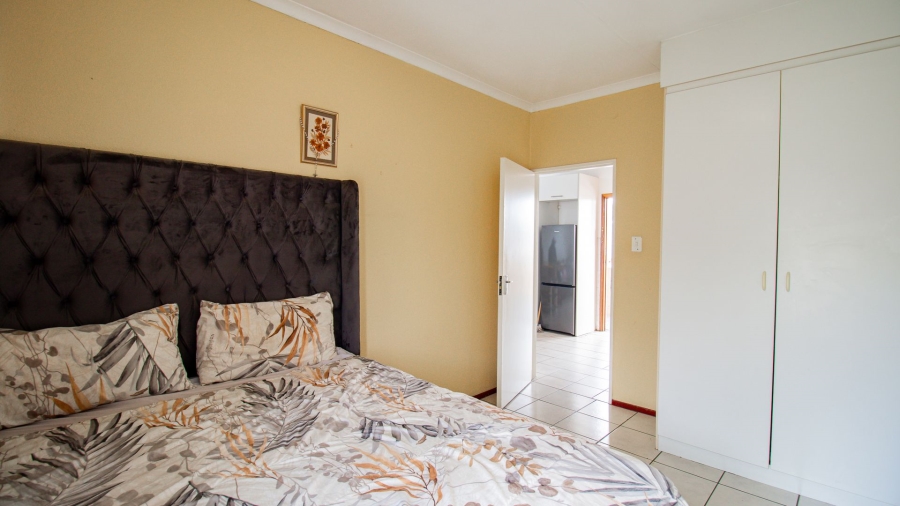 1 Bedroom Property for Sale in Rembrandt Park Gauteng