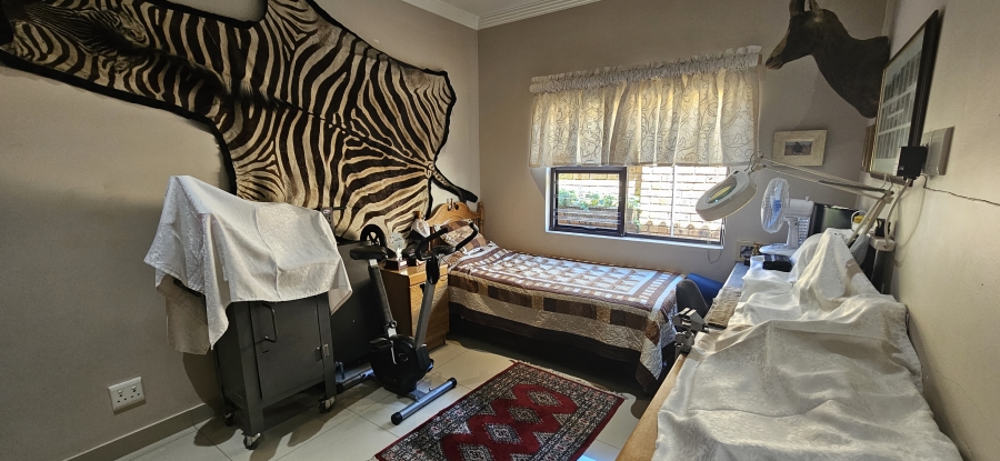 4 Bedroom Property for Sale in New Redruth Gauteng