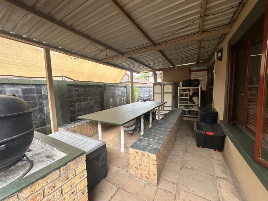 3 Bedroom Property for Sale in Six Fountains Residential Estate Gauteng