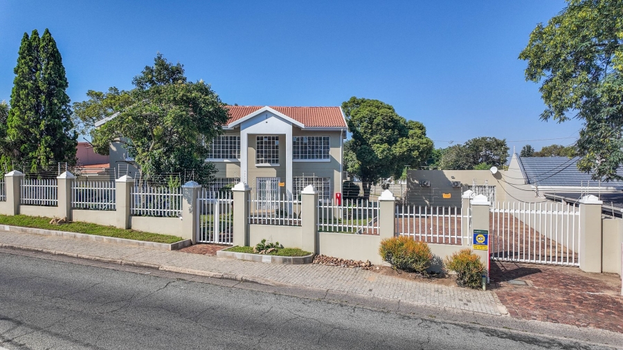 To Let commercial Property for Rent in Parkmore Gauteng