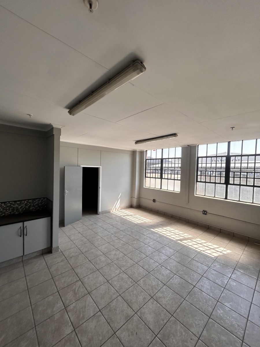 0 Bedroom Property for Sale in Anderbolt Gauteng