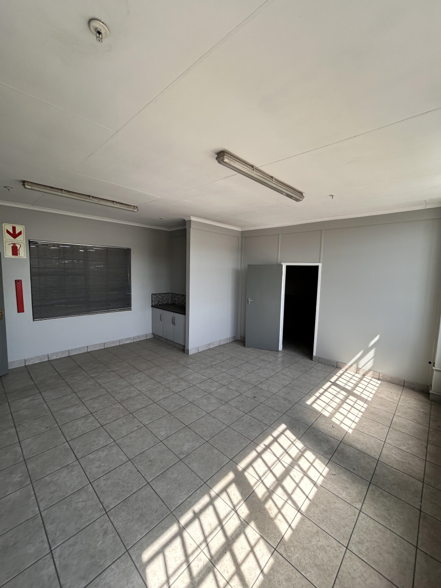 0 Bedroom Property for Sale in Anderbolt Gauteng